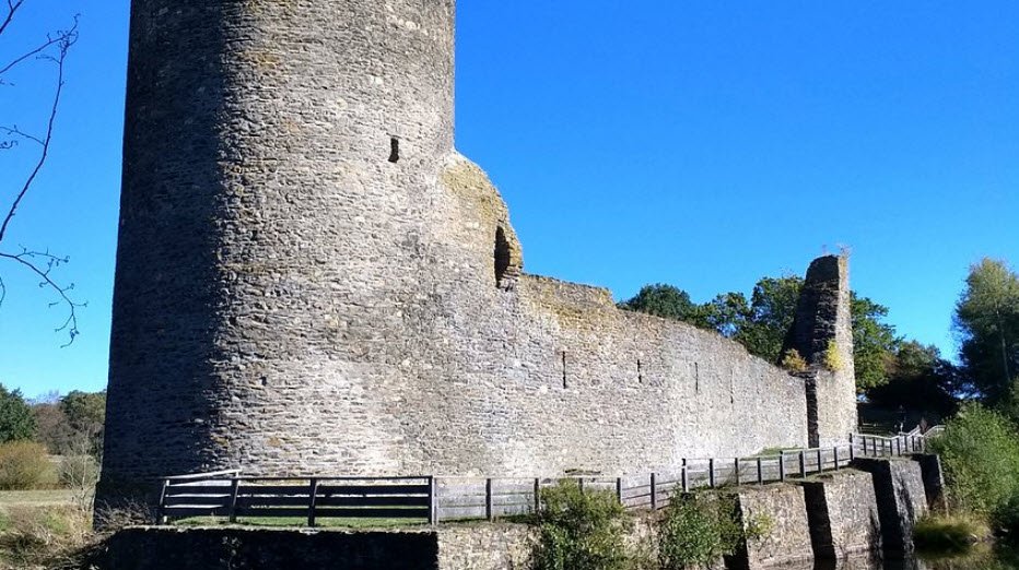 Burgruine Baldenberg, Germany